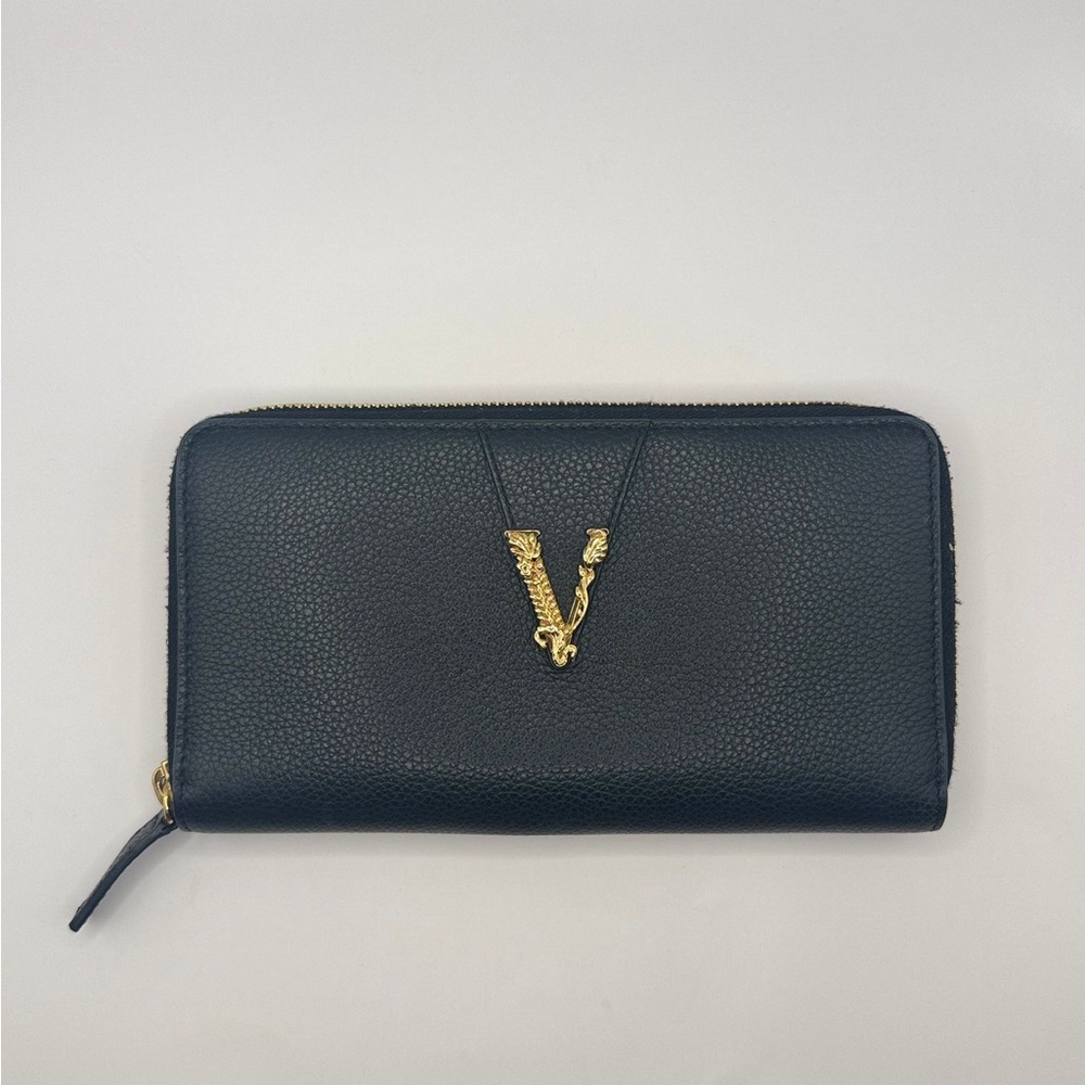 Versace Virtus Round Zipper Wallet